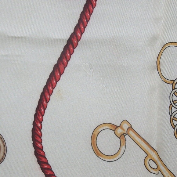 Authentic CELINE scarf silk [Used] - Picture 10 of 10